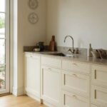 Cream Shaker style kitchen - Image 6