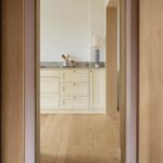 Cream Shaker style kitchen - Image 7