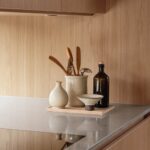Minimalist light oak kitchen - Image 2