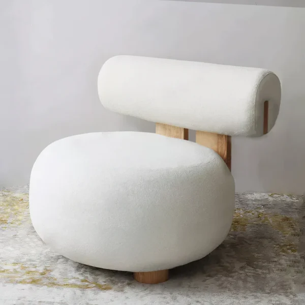 Mia Armchair